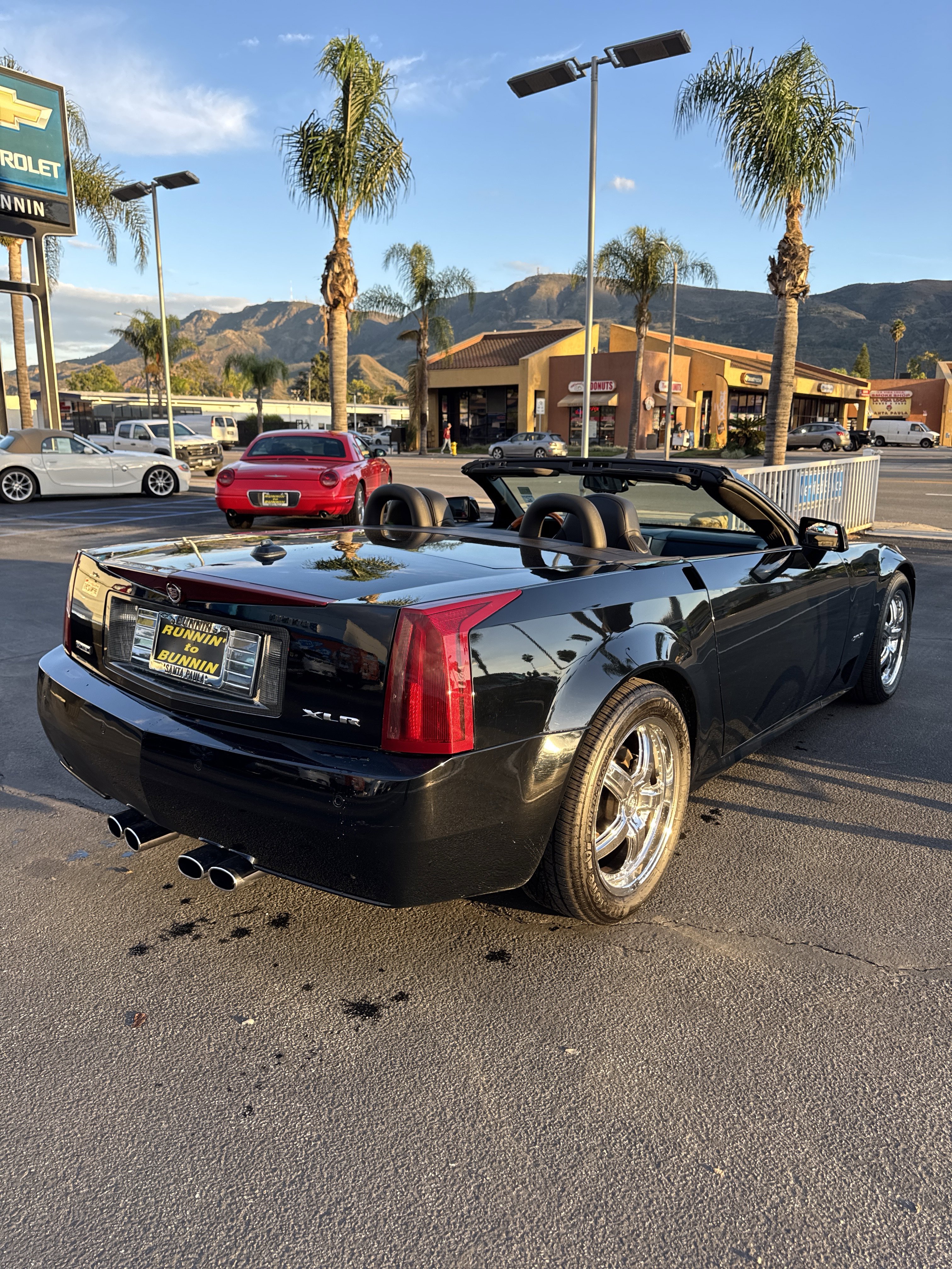 Used 2004 Cadillac XLR image 25