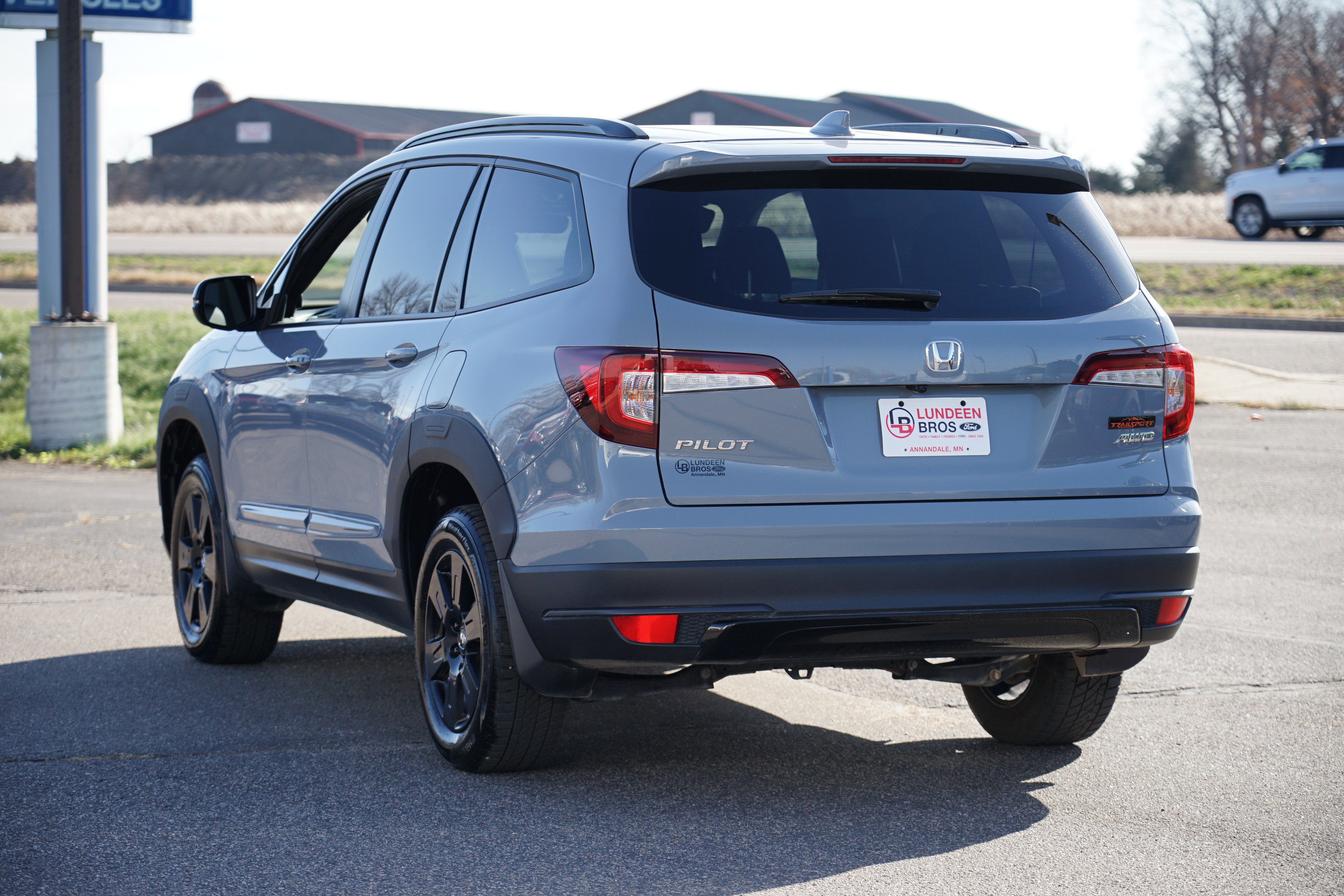 Used 2022 Honda Pilot TrailSport image 6