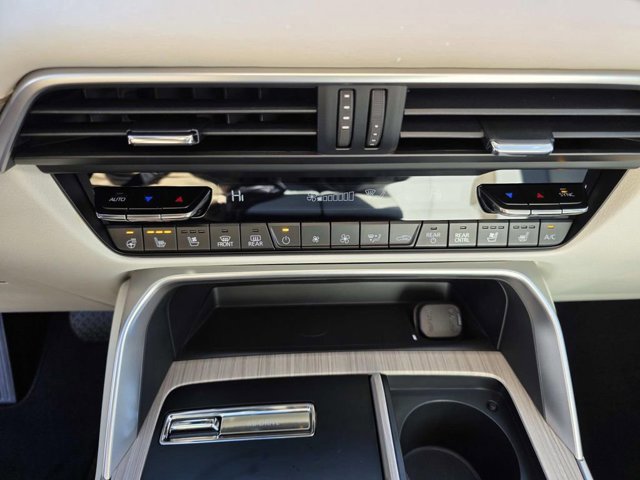 New 2026 MAZDA CX-90 3.3 Turbo w/ Premium Plus Pkg image 11