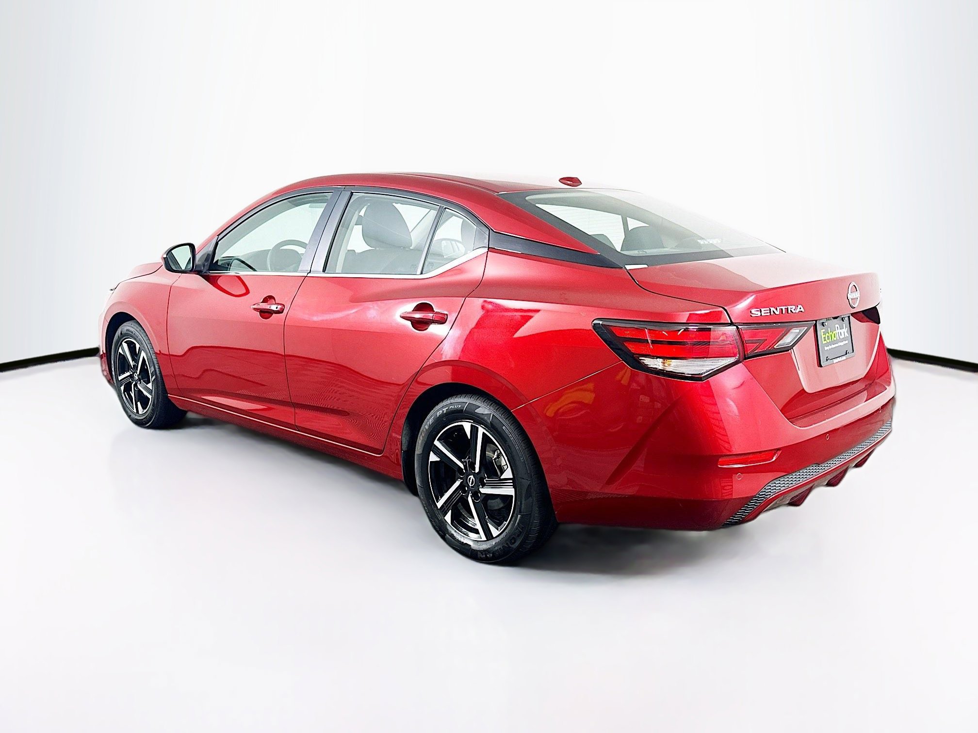 Used 2024 Nissan Sentra SV image 5