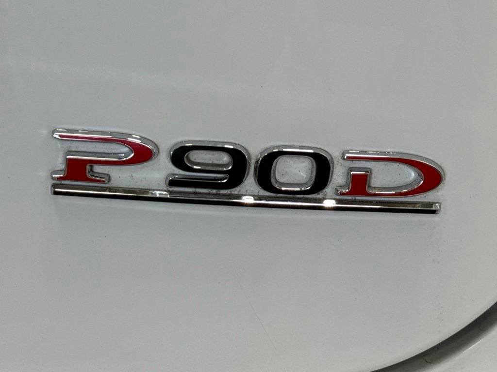 Used 2015 Tesla Model S P90D AWD/4WD image 28