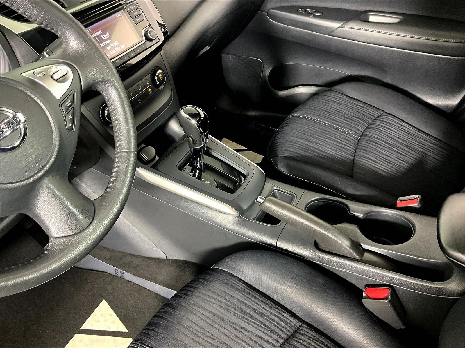 Used 2016 Nissan Sentra SV w/ Style Package FWD image 16