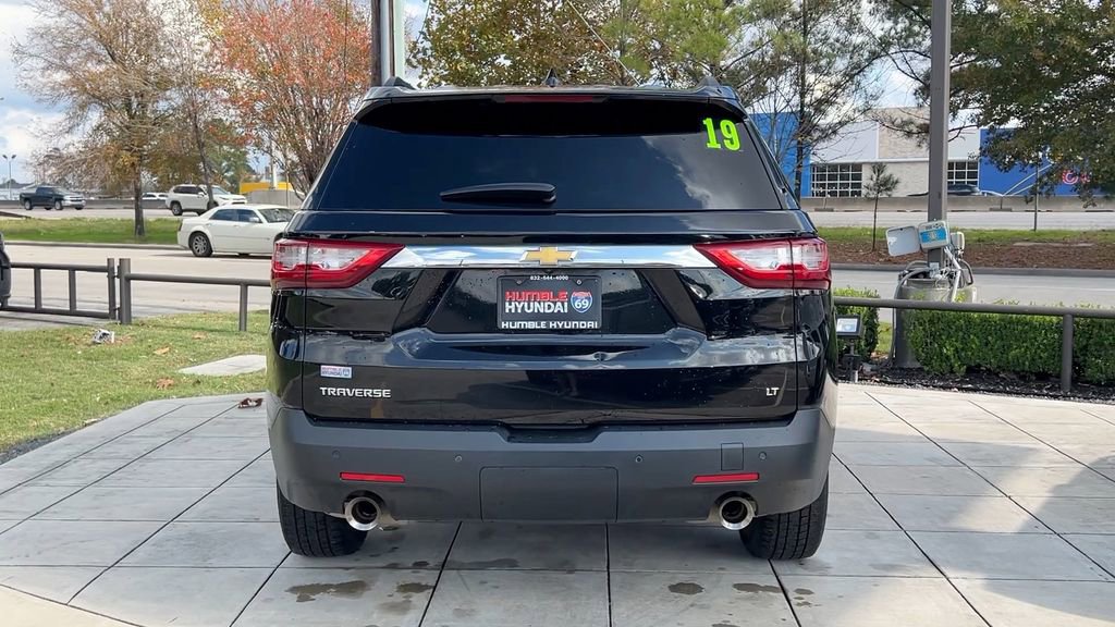 Used 2019 Chevrolet Traverse LT image 19