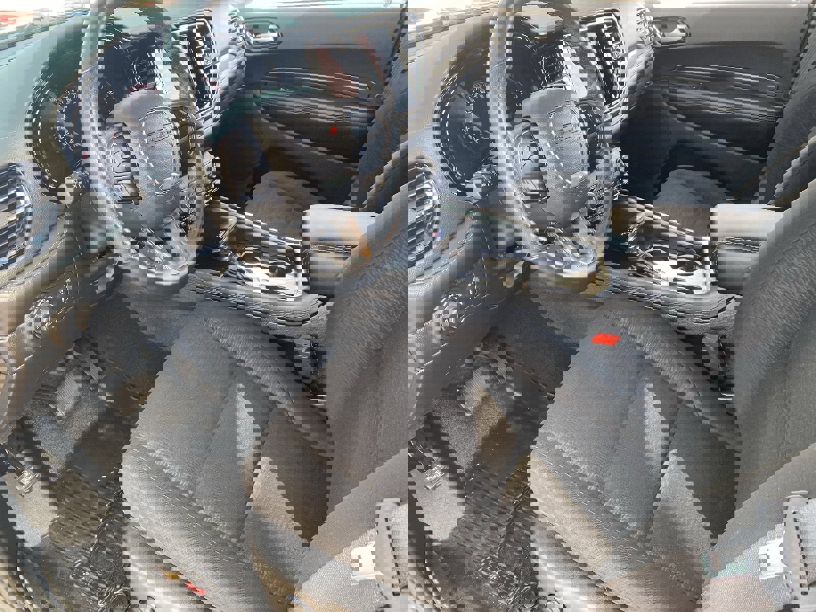 Used 2021 Dodge Durango SXT image 19