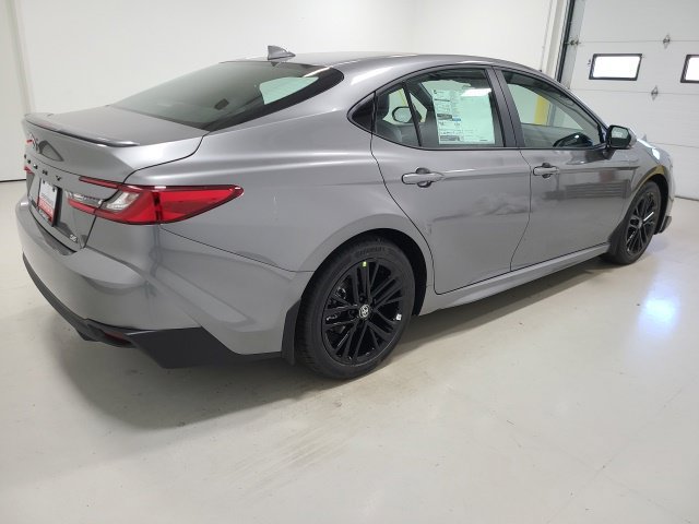 New 2027 Toyota Camry SE w/ Convenience Package FWD image 6