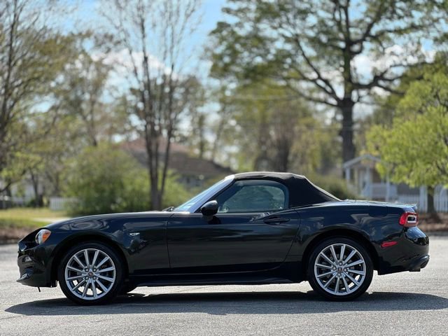 Used 2017 FIAT 124 Spider Lusso image 16