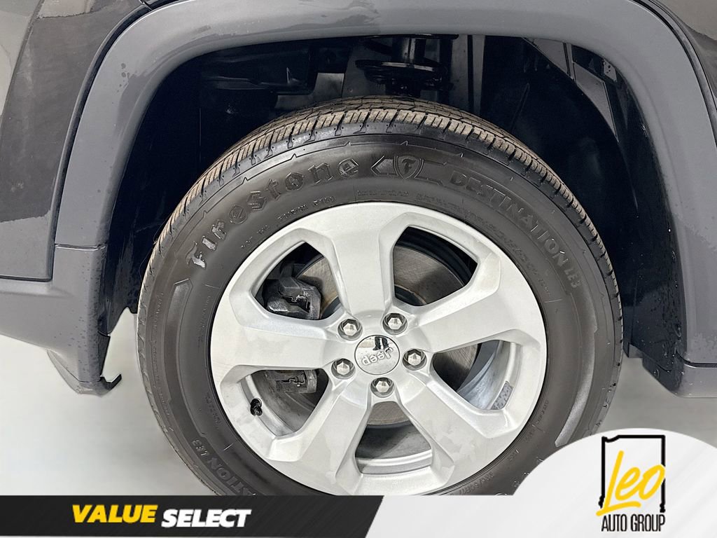 Used 2018 Jeep Compass Latitude w/ Popular Equipment Group AWD/4WD image 30