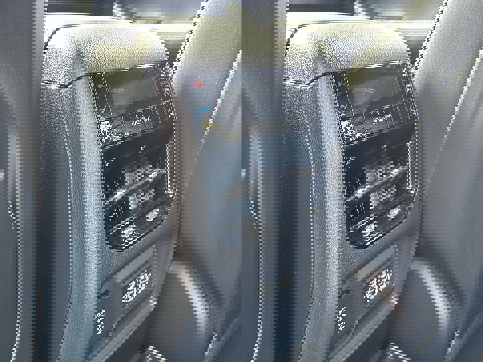 Certified 2025 Jeep Grand Cherokee L Limited w/ Trailer Tow Package image 29