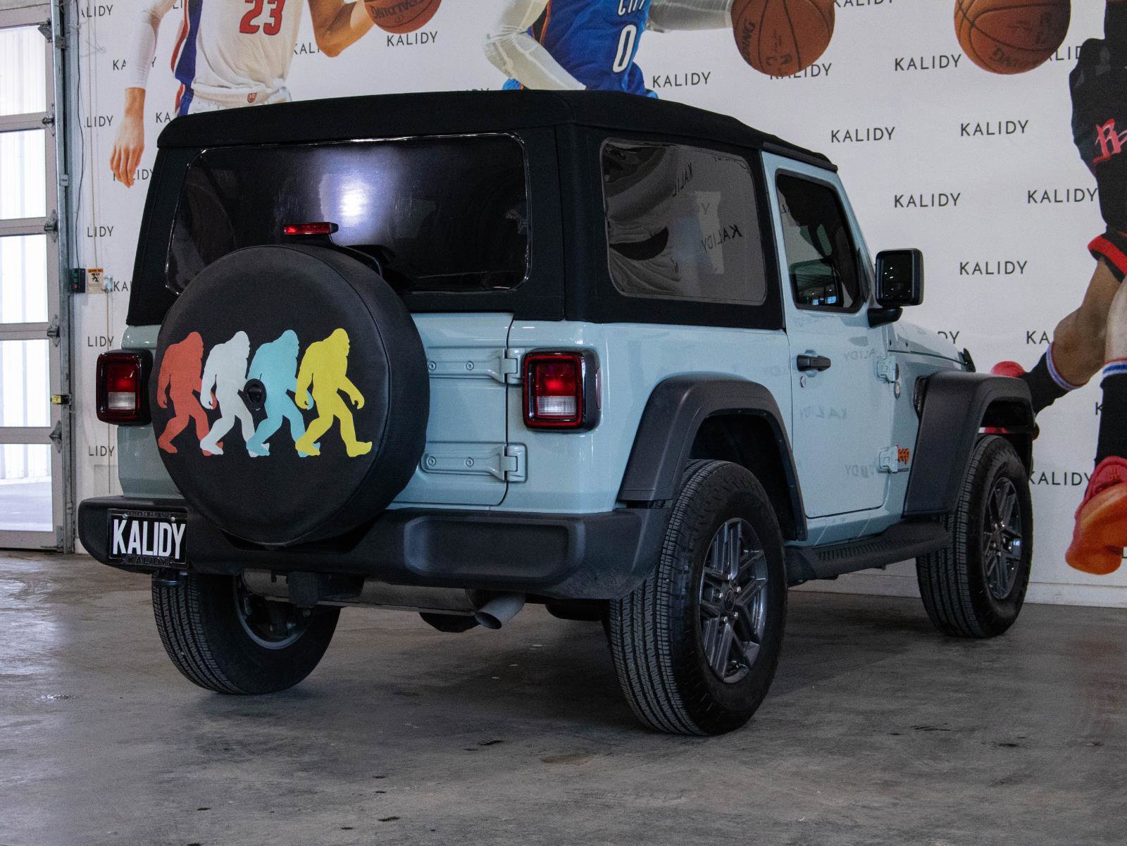 Used 2024 Jeep Wrangler Sport S image 22