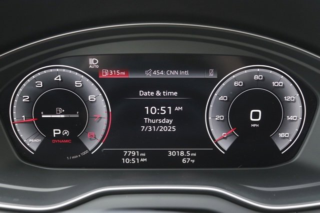 Used 2025 Audi Q5 2.0T Premium w/ Convenience Plus Package image 30