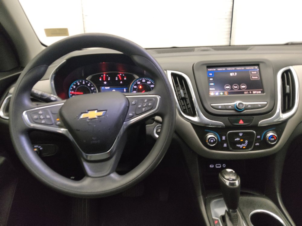 Used 2021 Chevrolet Equinox LT FWD image 22