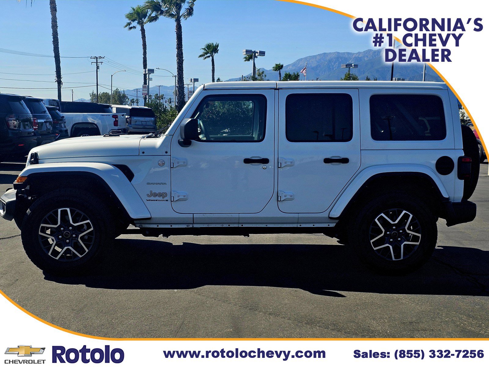 Used 2024 Jeep Wrangler Sahara image 4