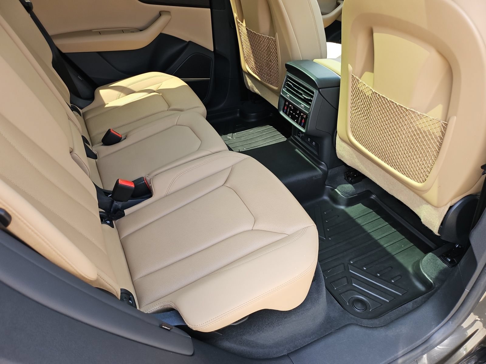 Used 2021 Audi Q8 Premium Plus w/ Premium Plus Package AWD/4WD image 26