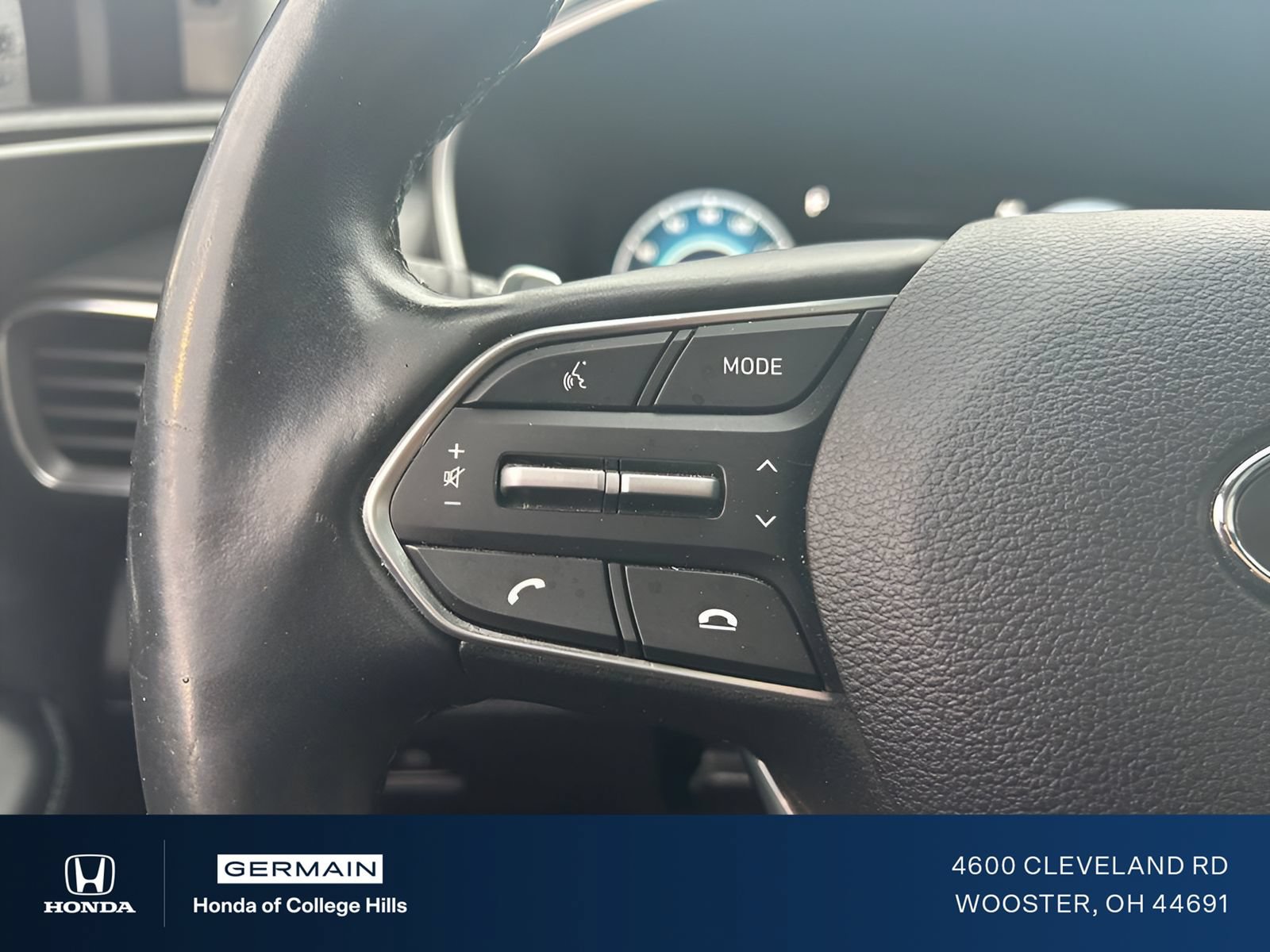 Used 2021 Hyundai Santa Fe Limited AWD/4WD image 19