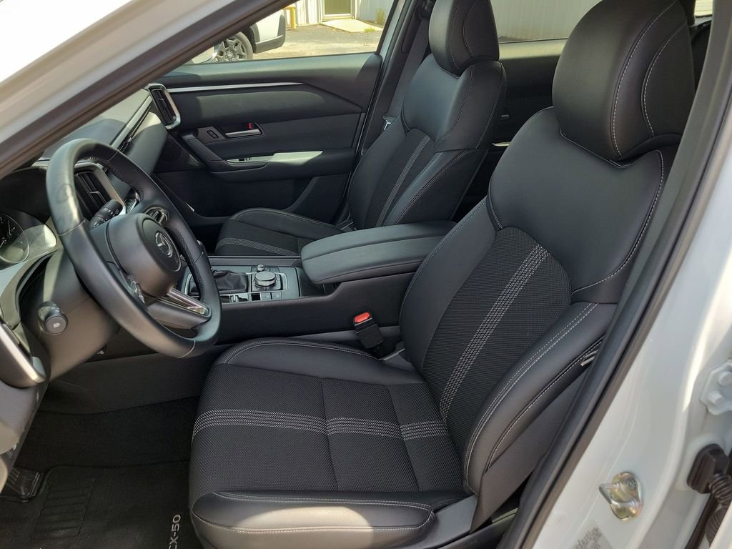 Used 2025 MAZDA CX-50 AWD 2.5 S w/ Premium Package image 16