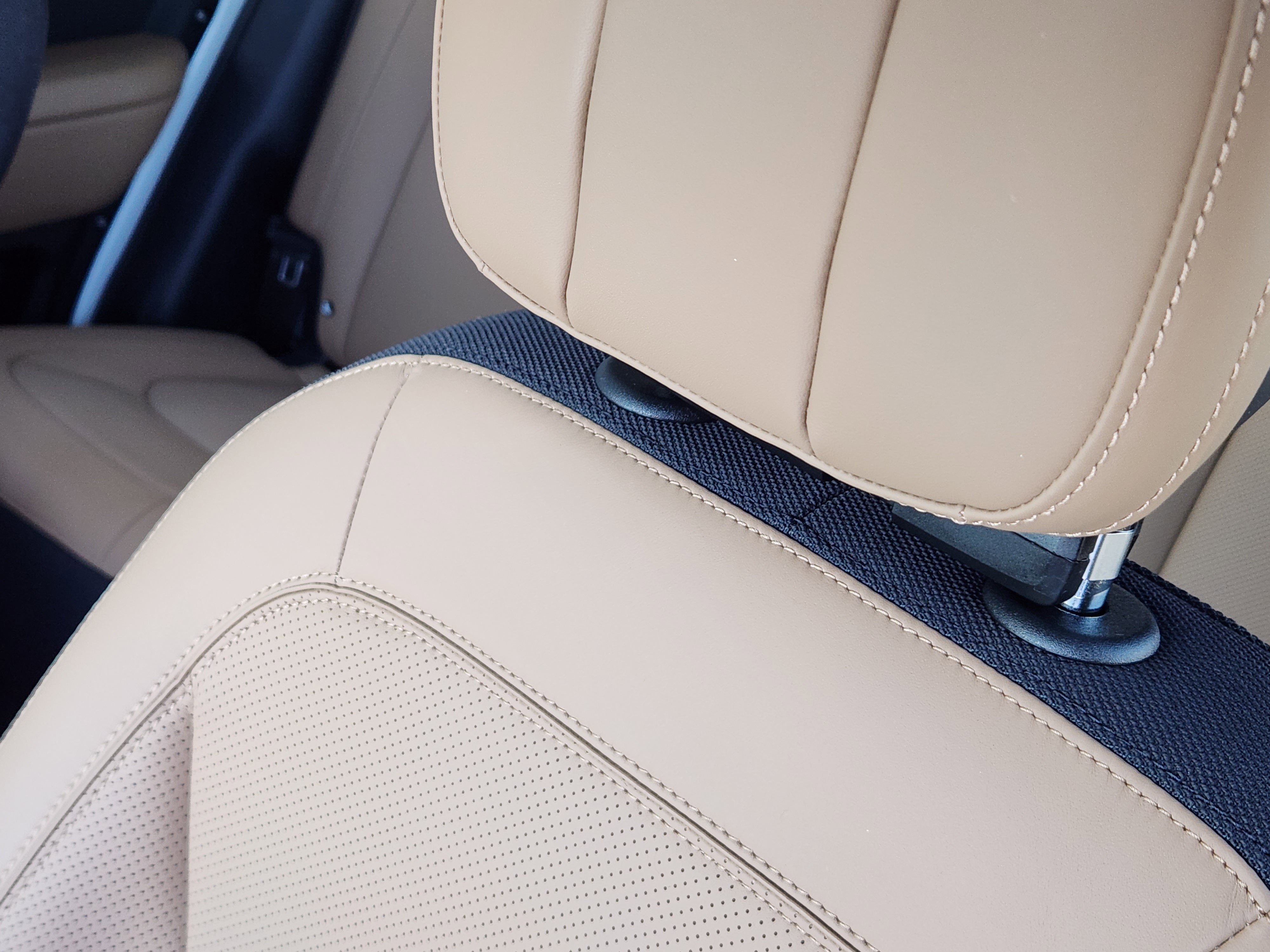 Certified 2025 Land Rover Defender 110 V8 image 16