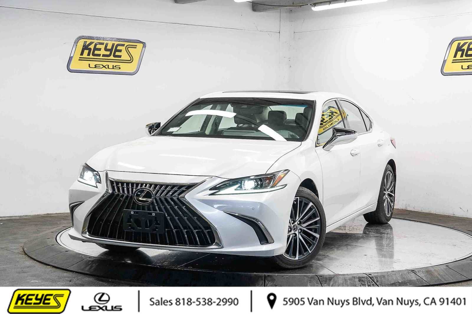 Certified 2025 Lexus ES 300h w/ Premium Package