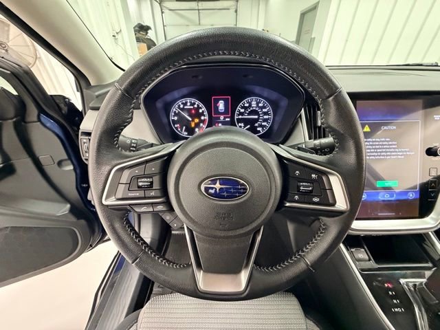 Used 2022 Subaru Outback Premium image 11