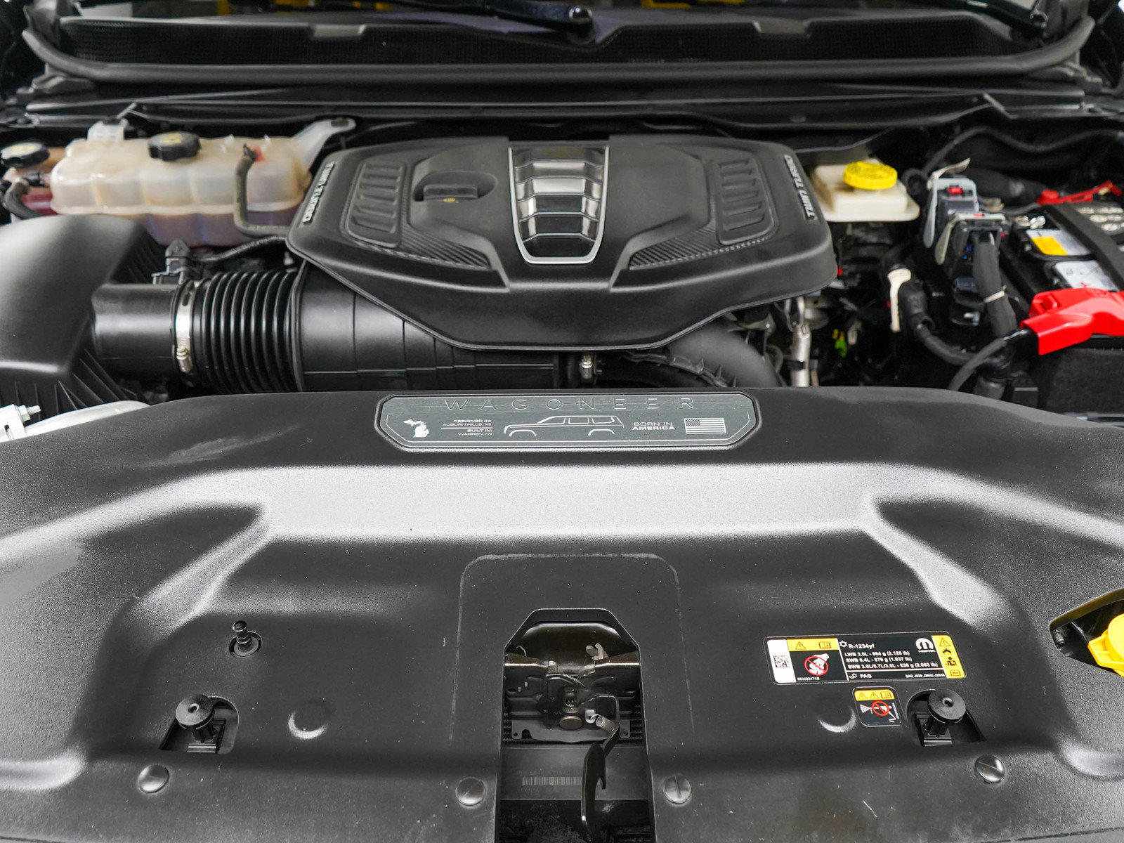 Used 2024 Jeep Grand Wagoneer L Series III image 36