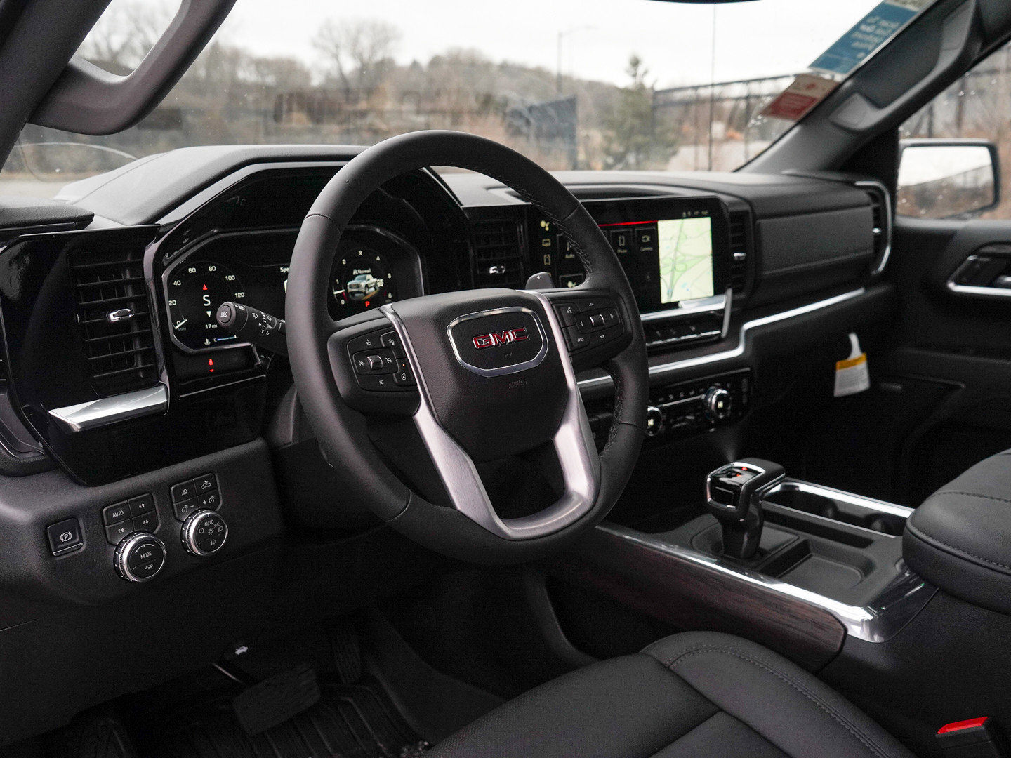 New 2026 GMC Sierra 1500 SLT image 17