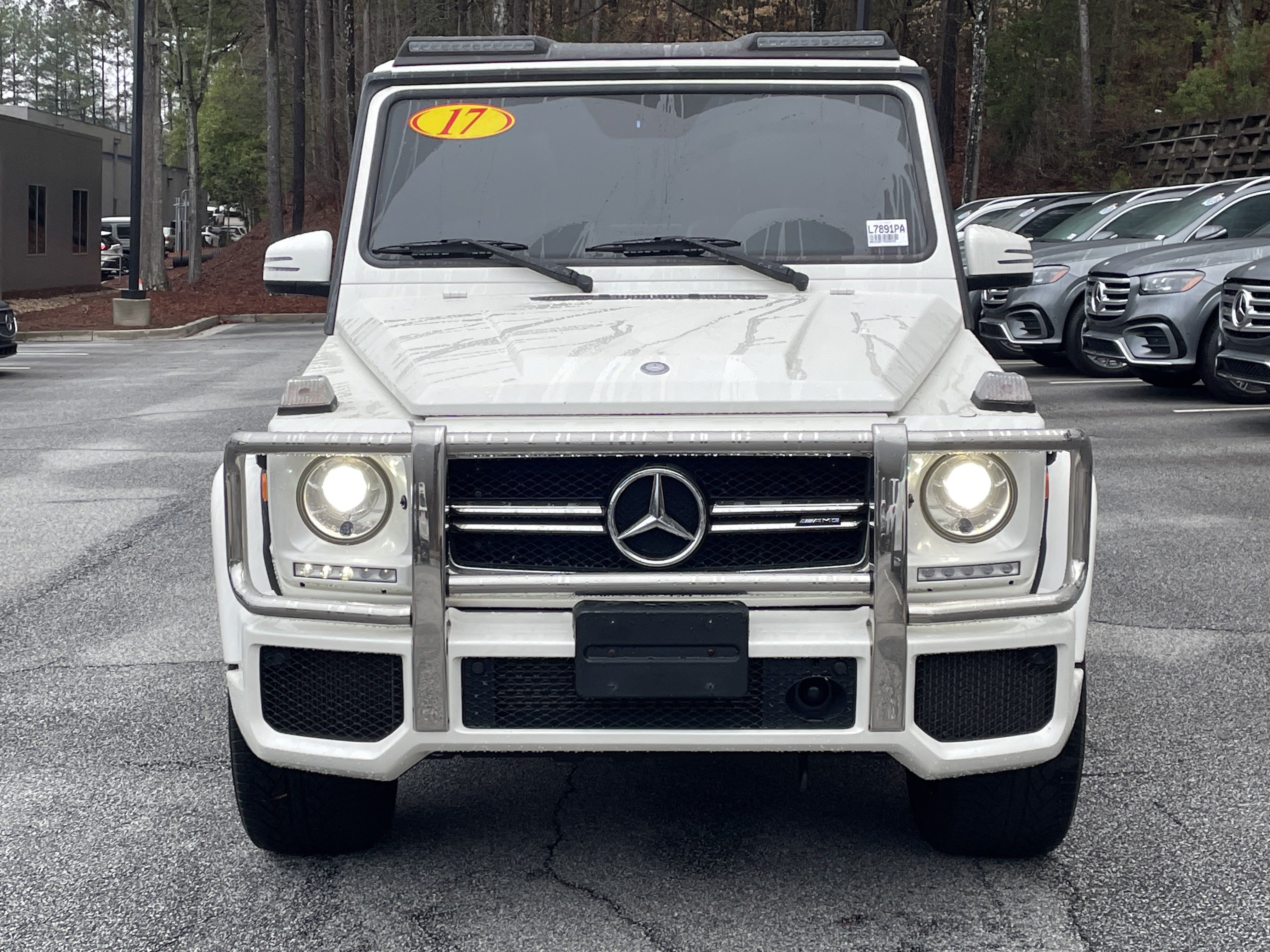 Used 2017 Mercedes-Benz G 63 AMG 4MATIC image 3