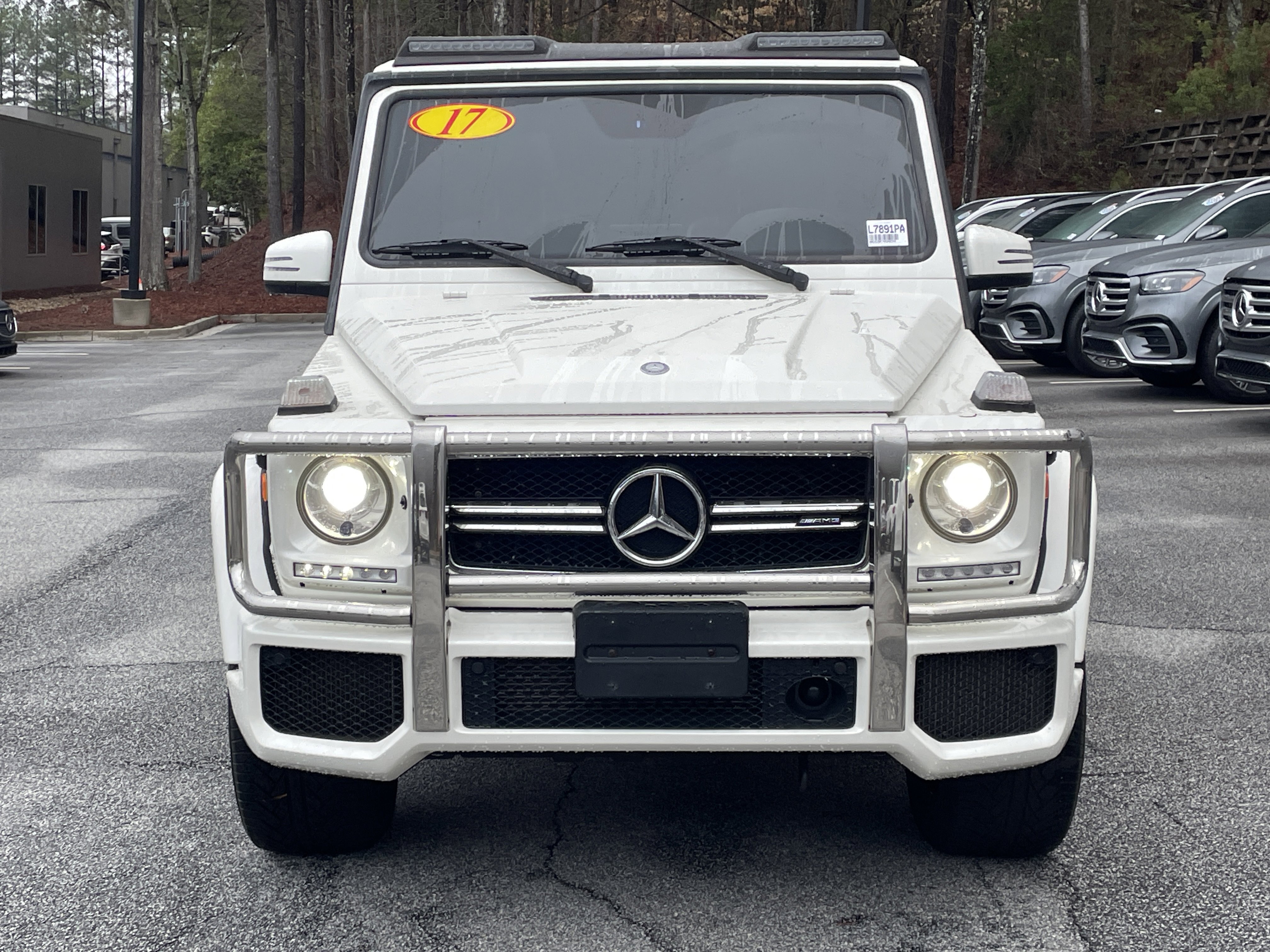 Used 2017 Mercedes-Benz G 63 AMG 4MATIC image 3