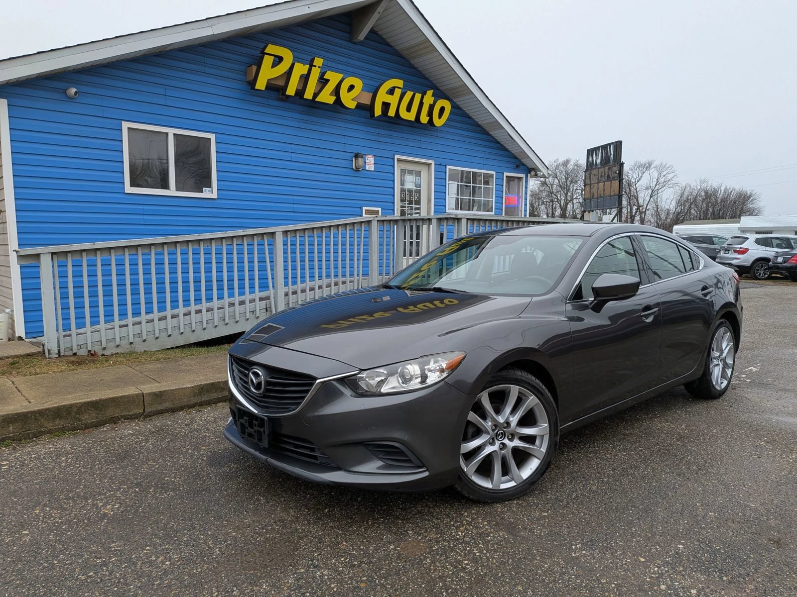Used 2017 MAZDA MAZDA6 Touring FWD image 2