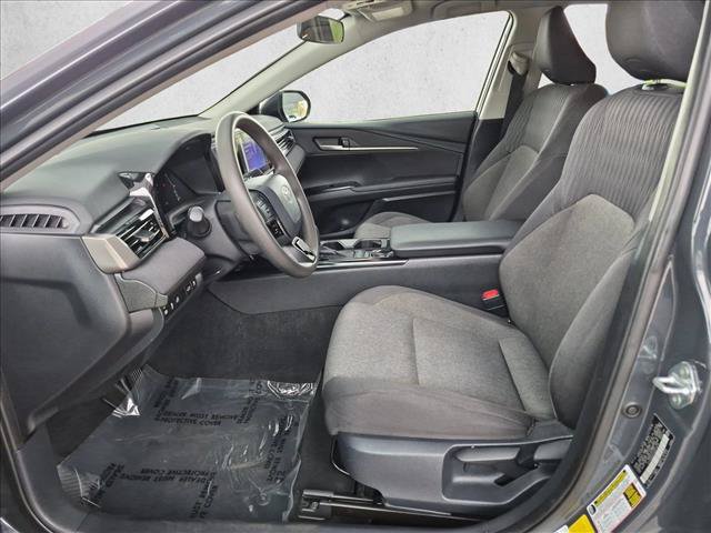 Used 2025 Toyota Camry LE FWD image 16