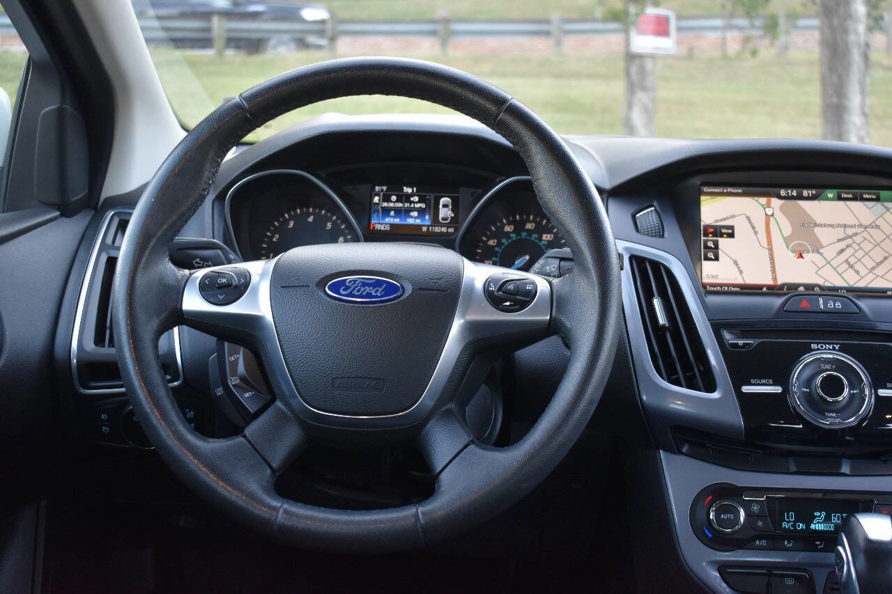Used 2014 Ford Focus Titanium image 19