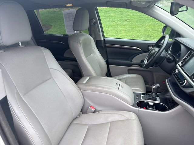 Used 2014 Toyota Highlander Limited AWD/4WD image 13
