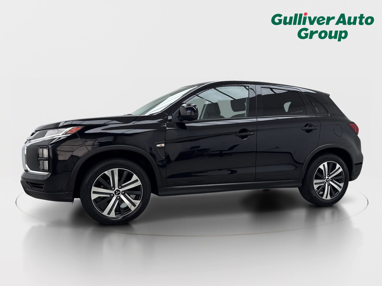 Used 2020 Mitsubishi Outlander Sport ES FWD image 2