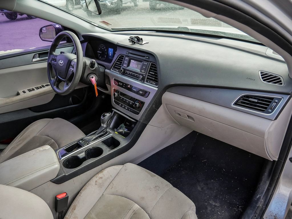 Used 2017 Hyundai Sonata SE FWD image 10