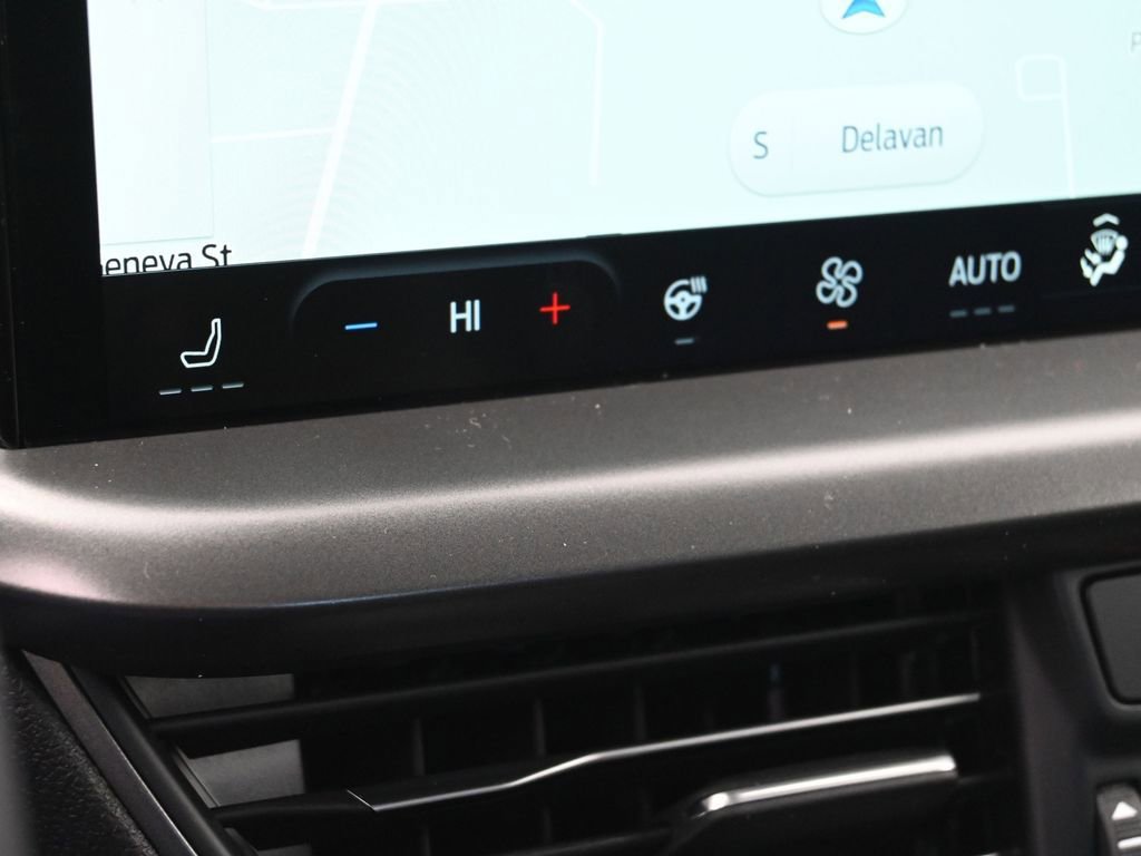 New 2026 Ford Escape SE w/ Class II Trailer Tow Package image 24