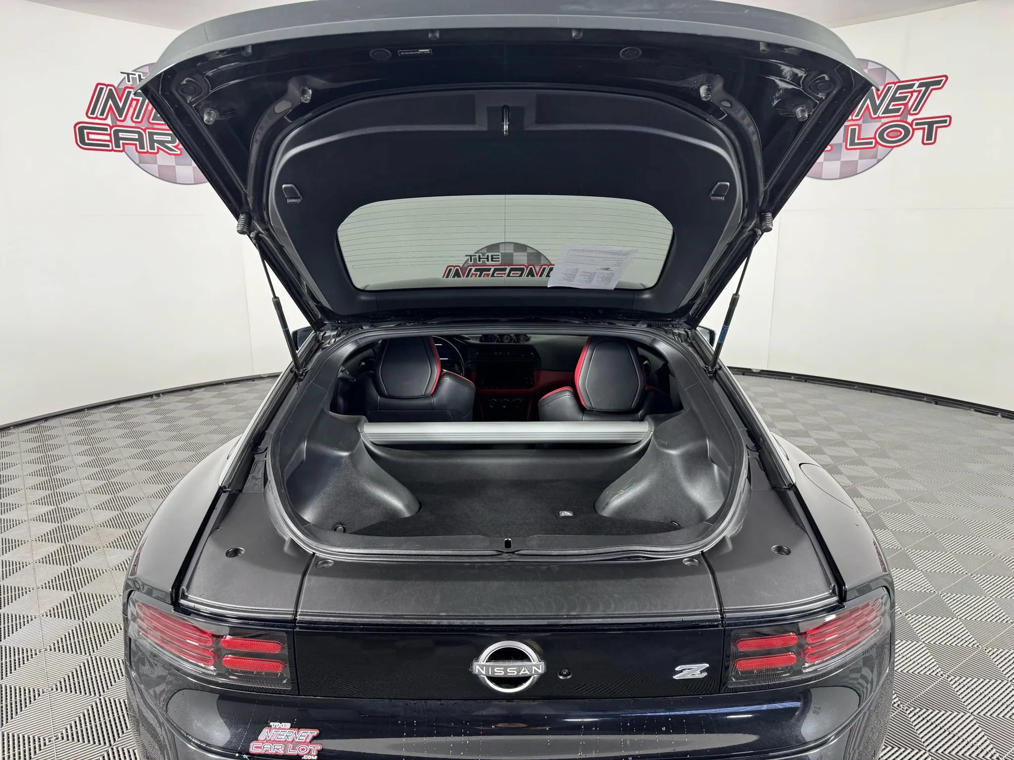 Used 2023 Nissan Z w/ Floor Mat Package (L93) RWD image 25