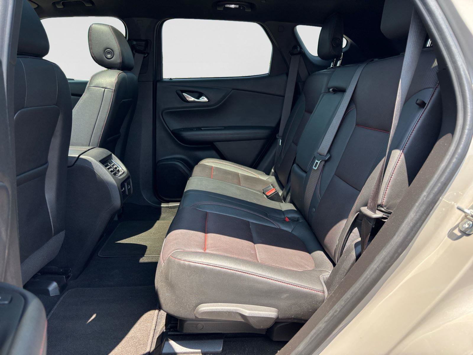 Used 2021 Chevrolet Blazer RS w/ Enhanced Convenience Package FWD image 38