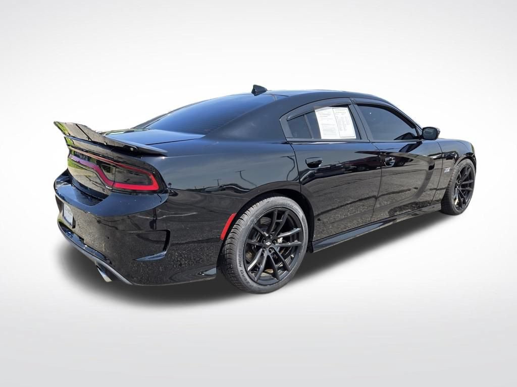 Used 2019 Dodge Charger Scat Pack RWD image 3