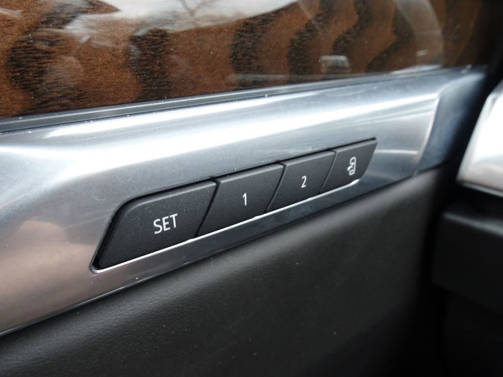 Certified 2025 Cadillac Escalade Sport Platinum w/ LPO, Floor Liner Package image 25