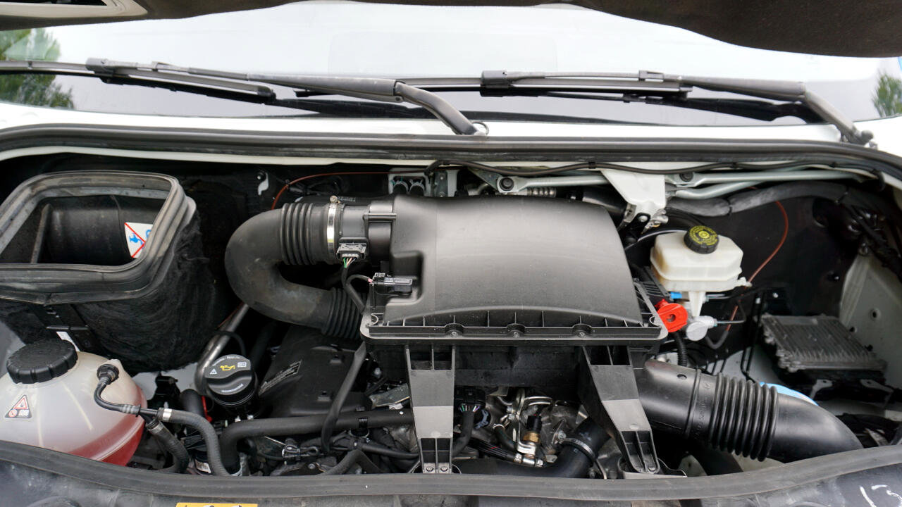 Used 2020 Mercedes-Benz Sprinter 2500 image 25