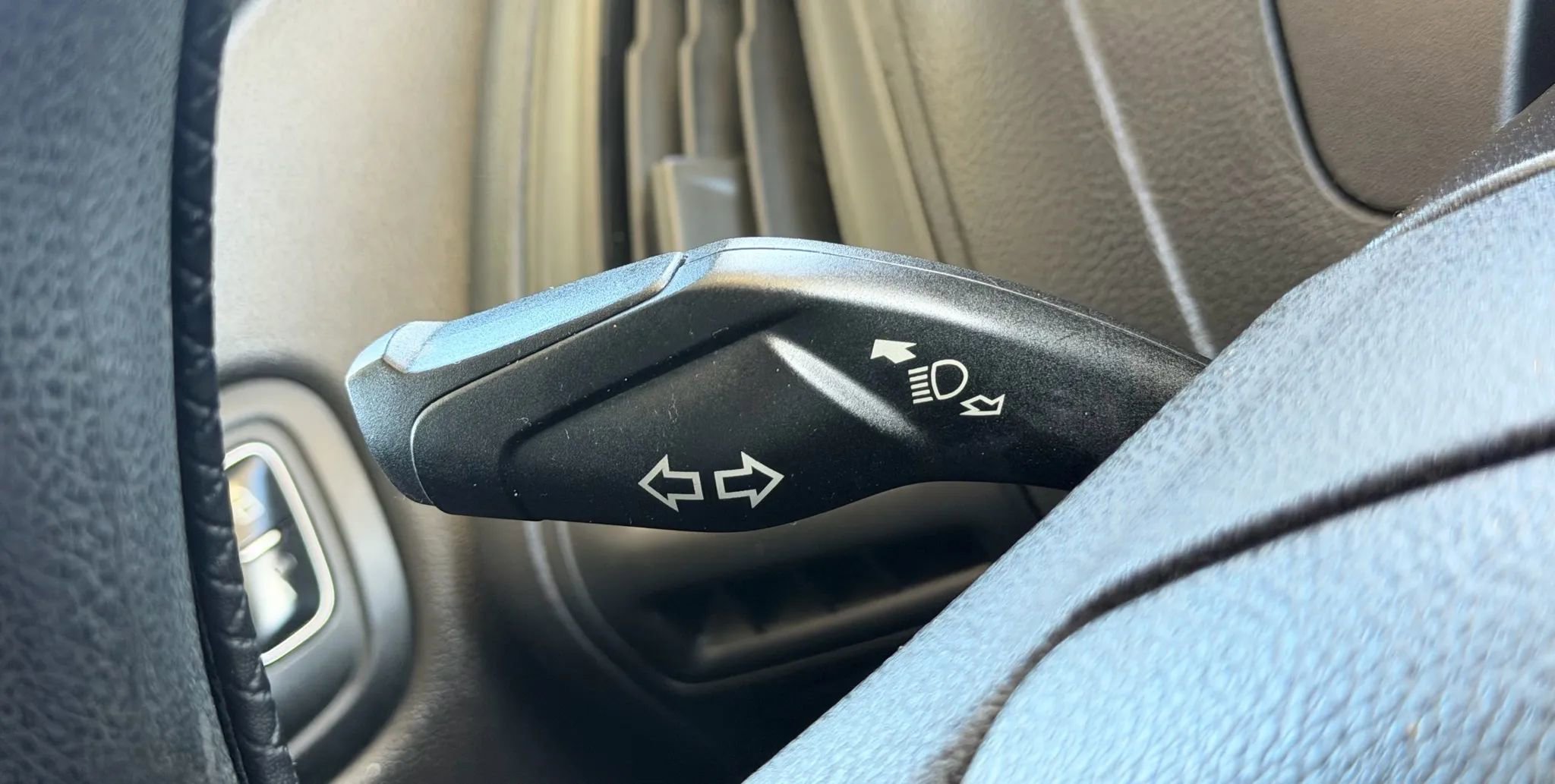 Used 2016 Ford Focus SE image 11