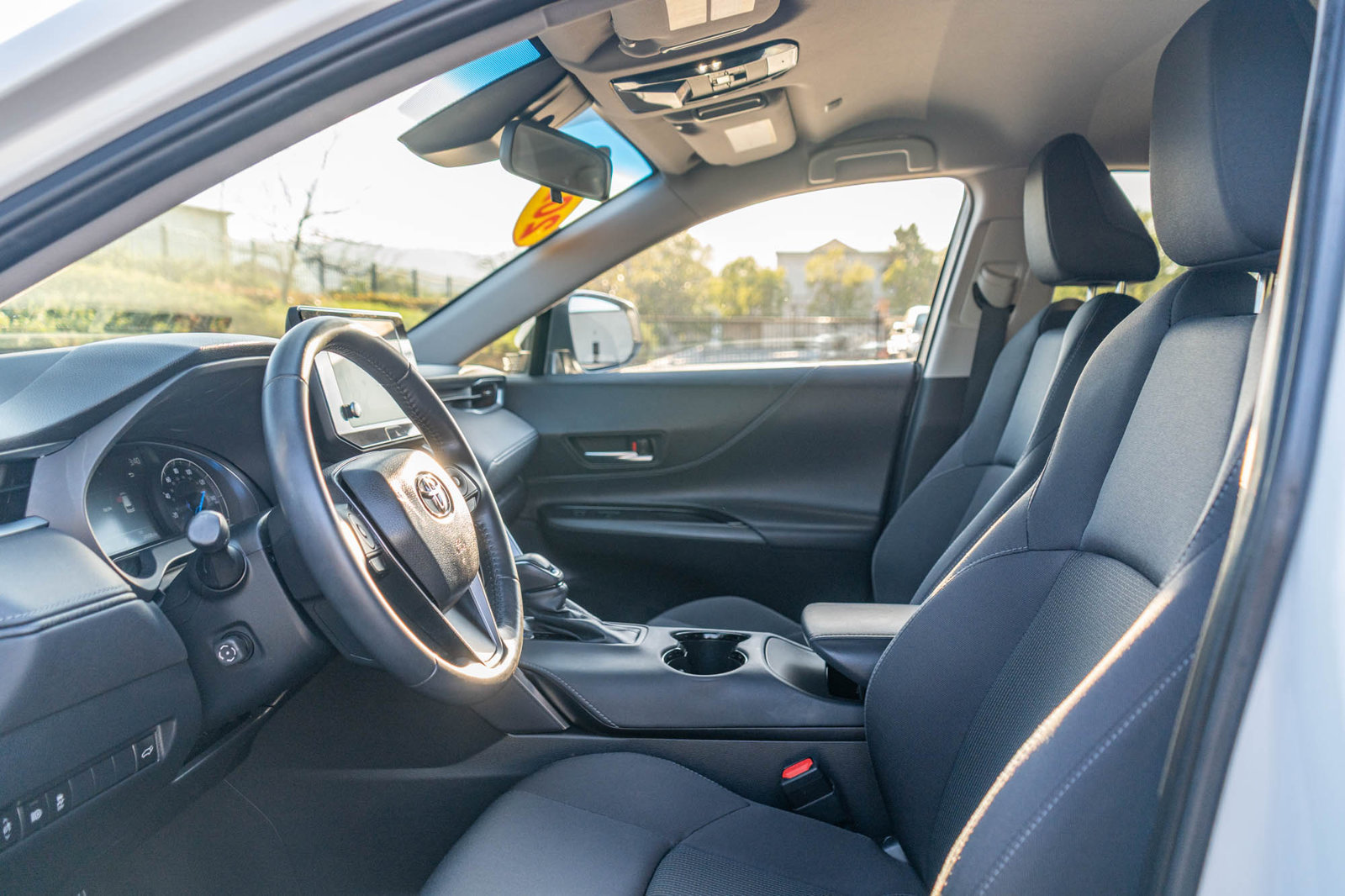 Certified 2024 Toyota Venza LE AWD/4WD image 15