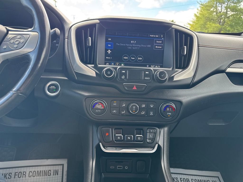 Used 2020 GMC Terrain SLT w/ Preferred Package AWD/4WD image 19