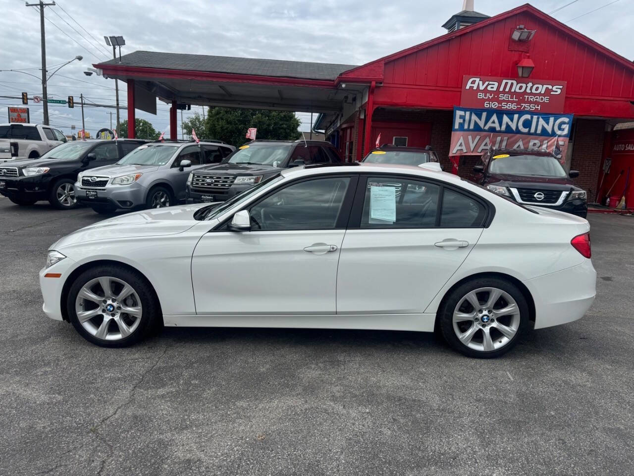Used 2014 BMW 335i xDrive Sedan AWD/4WD image 7