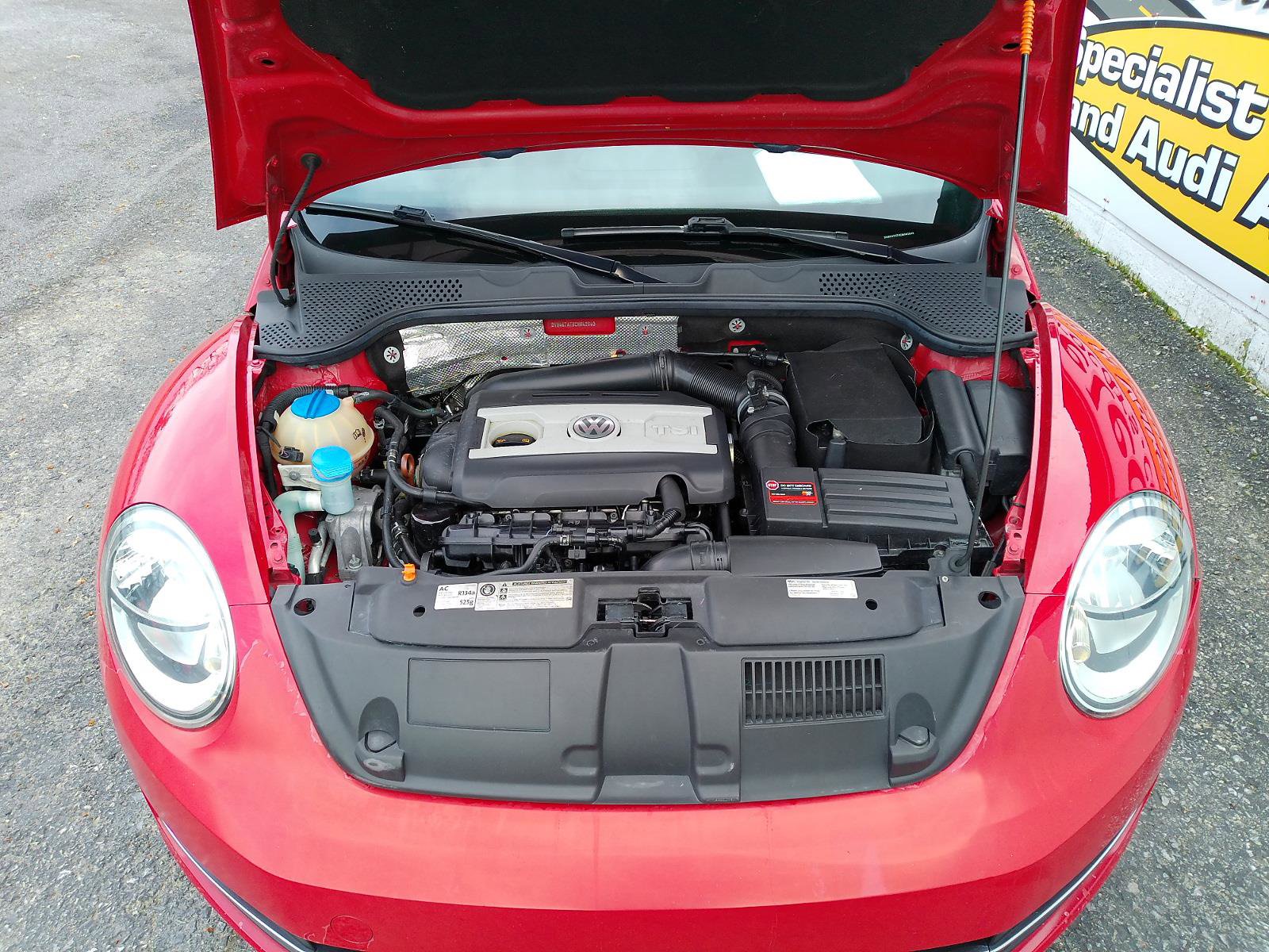 Used 2012 Volkswagen Beetle 2.0T image 29
