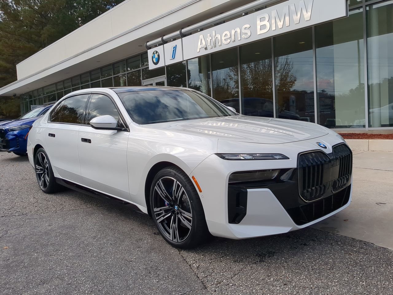 New 2025 BMW 740i w/ Executive Package RWD image 1