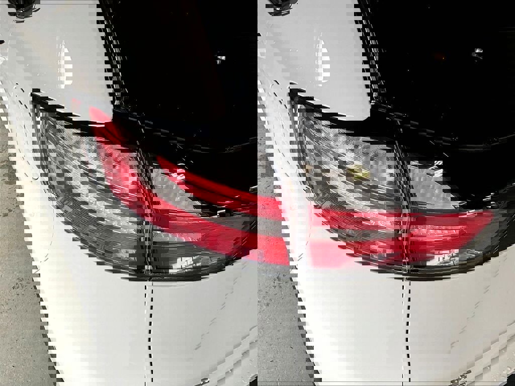 Used 2024 Ford Edge SEL w/ Convenience Package image 32