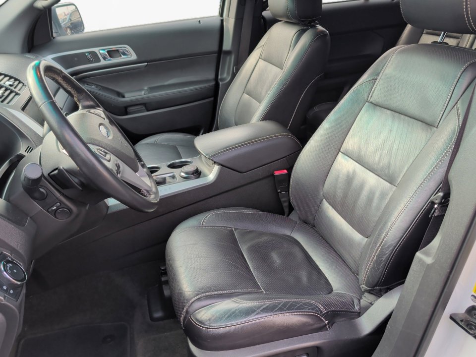 Used 2014 Ford Explorer Sport w/ Equipment Group 401A image 11