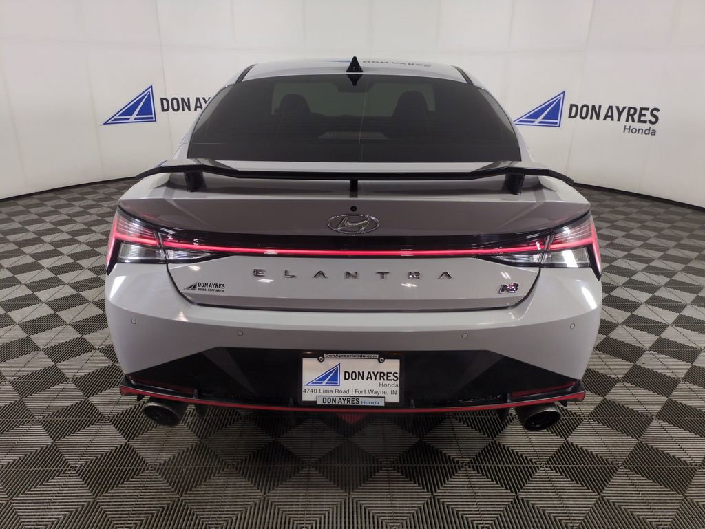 Used 2023 Hyundai Elantra N image 4