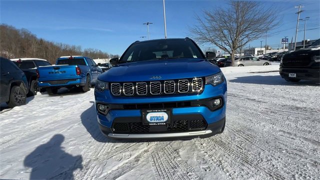 Used 2024 Jeep Compass Limited image 3
