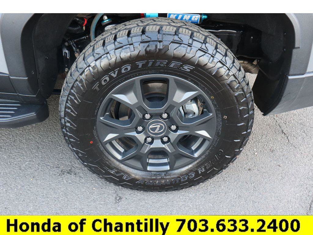 Used 2024 Lexus GX 550 image 31