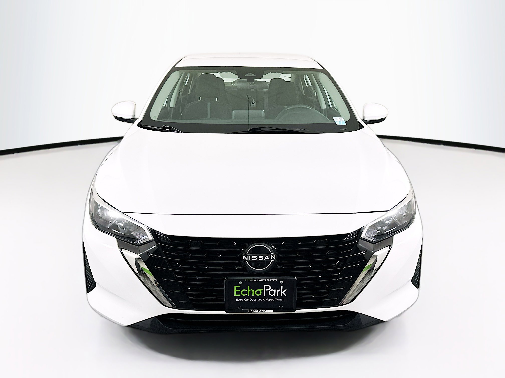 Used 2024 Nissan Sentra SV FWD image 2